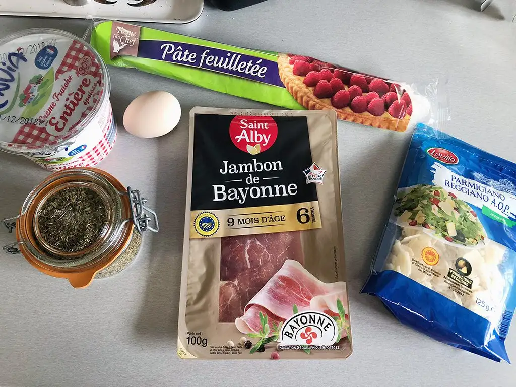 Ham and cheese rolls ingredients