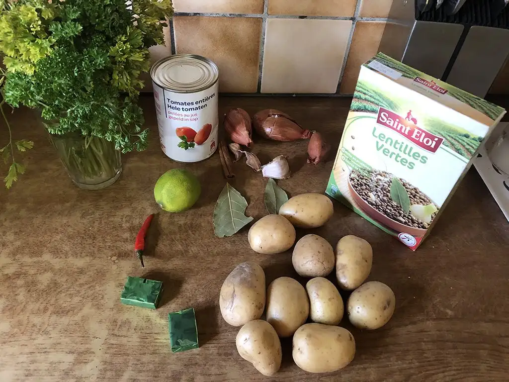Lentil and potato soup ingredients