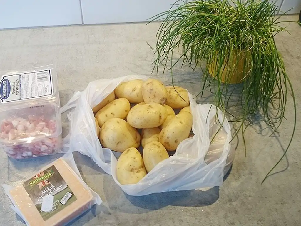 Cheddar BBQ potato skins ingredients