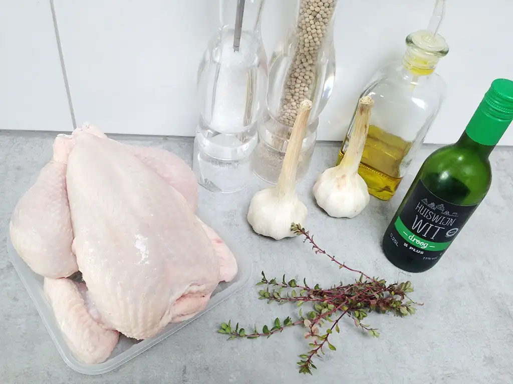 Roasted chicken with 40 cloves of garlic ingredients