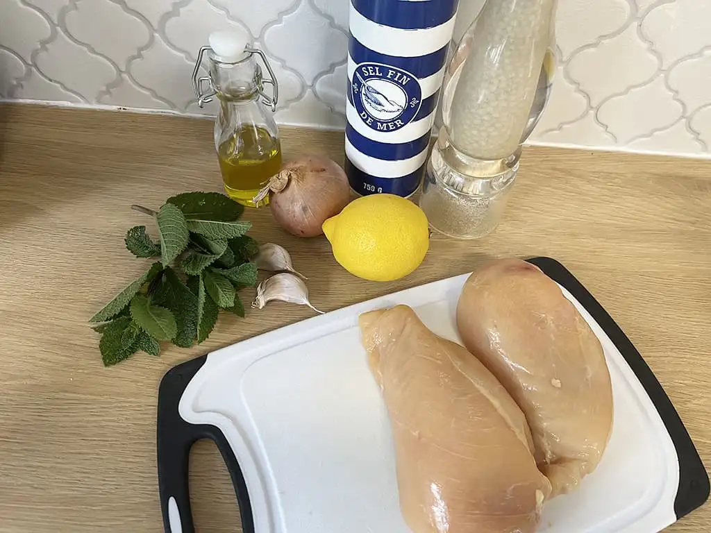 Greek chicken kabobs ingredients