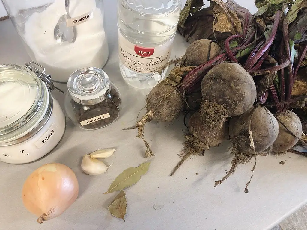 Pickled beets ingredients