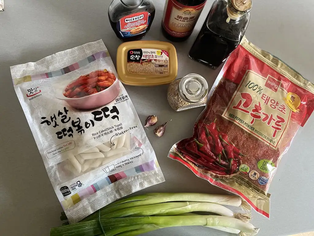 Tteokbokki ingredients