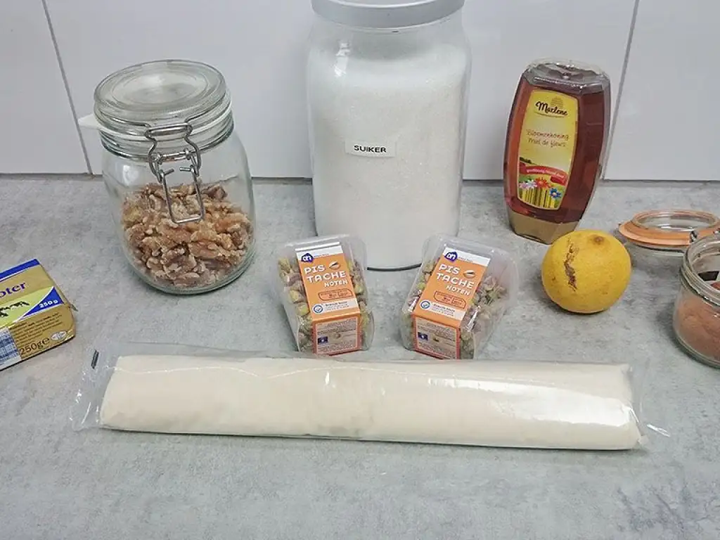 Baklava ingredients