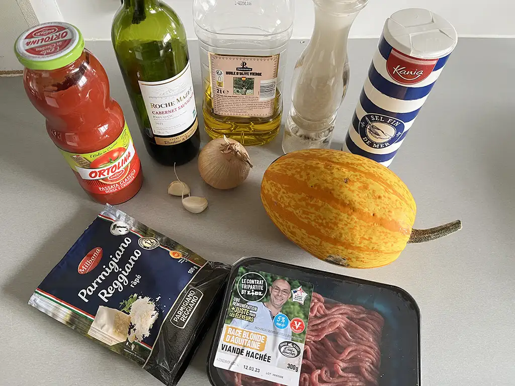 Spaghetti squash bolognese ingredients