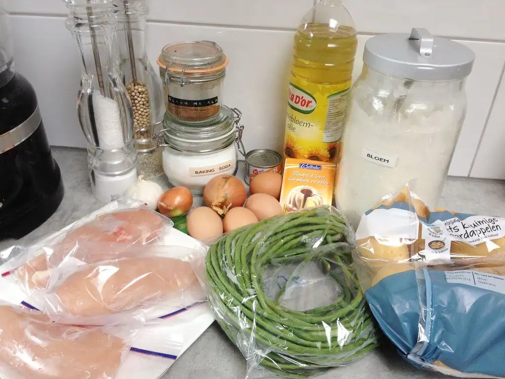Surinamese roti ingredients