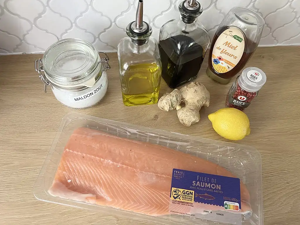 Barbecue salmon ingredients