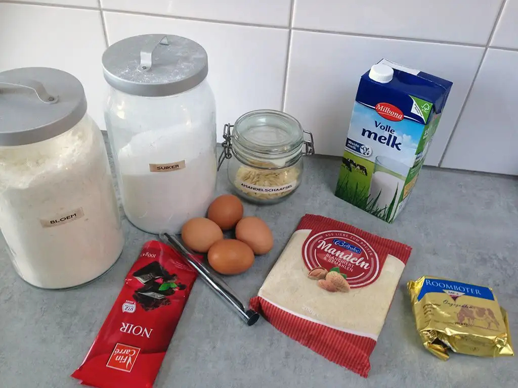 Dutch goat's feet biscuits (bokkenpootjes) ingredients