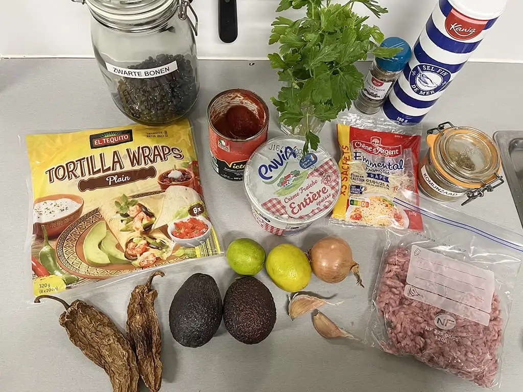 Mexican black bean wraps ingredients