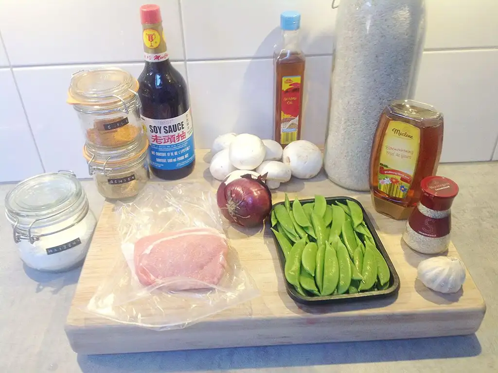 Sweet and spicy sugar snaps with rice ingredients