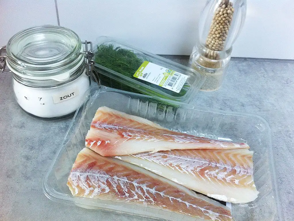 Turkish salty fish ingredients