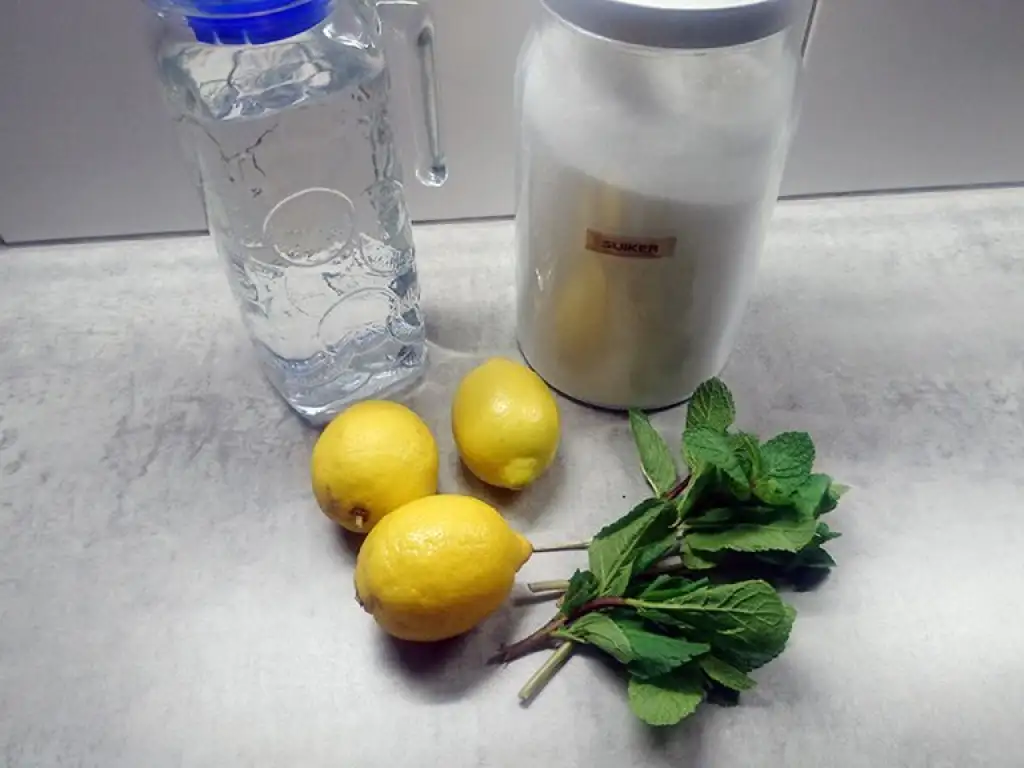 Easy lemonade ingredients