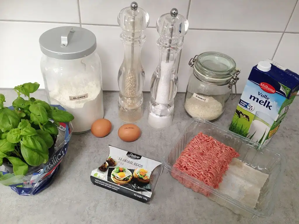 Scotch quail eggs ingredients