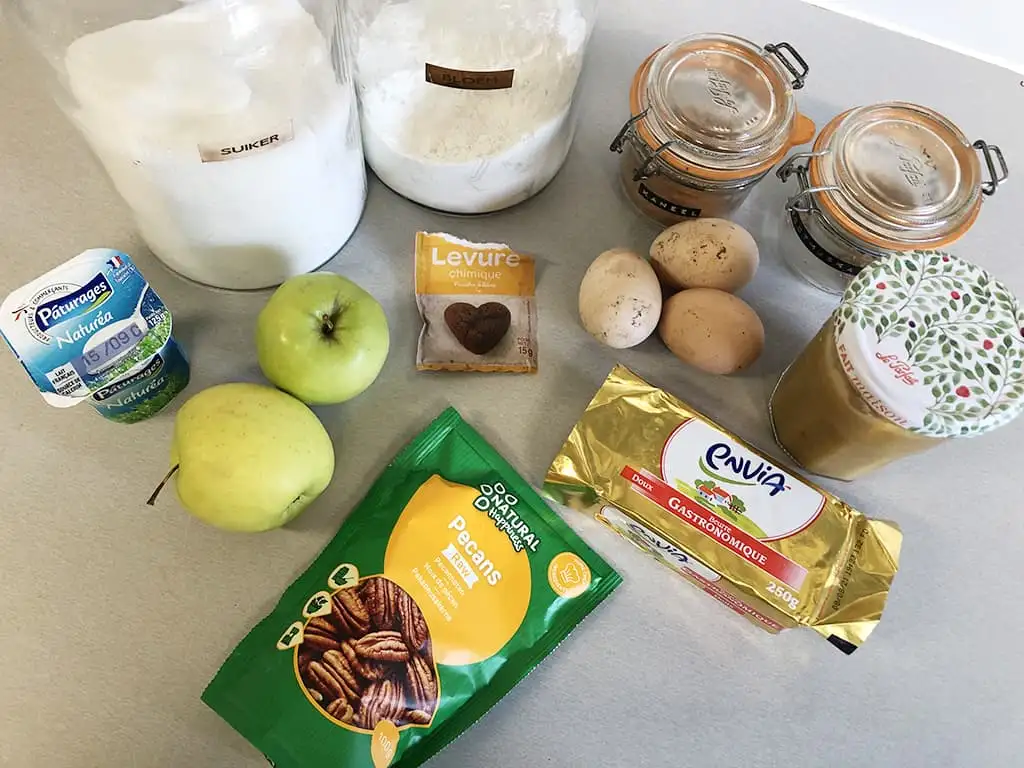 Apple Cake with cinnamon ingredients