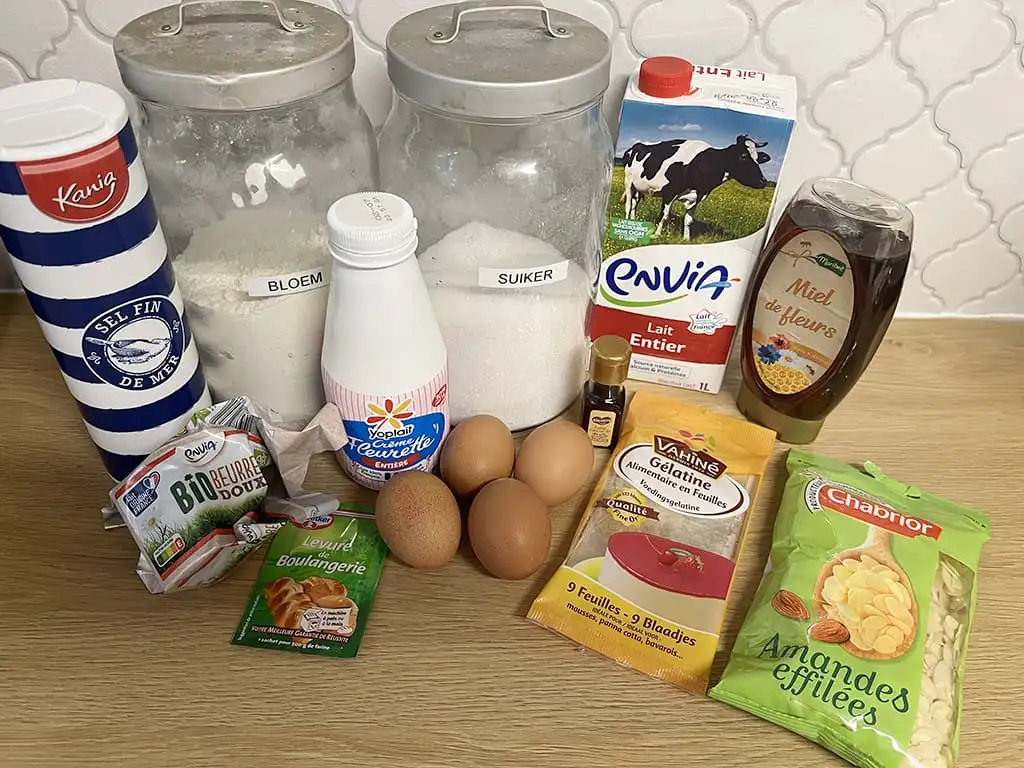 German Bee Sting Cake (bienenstich) ingredients