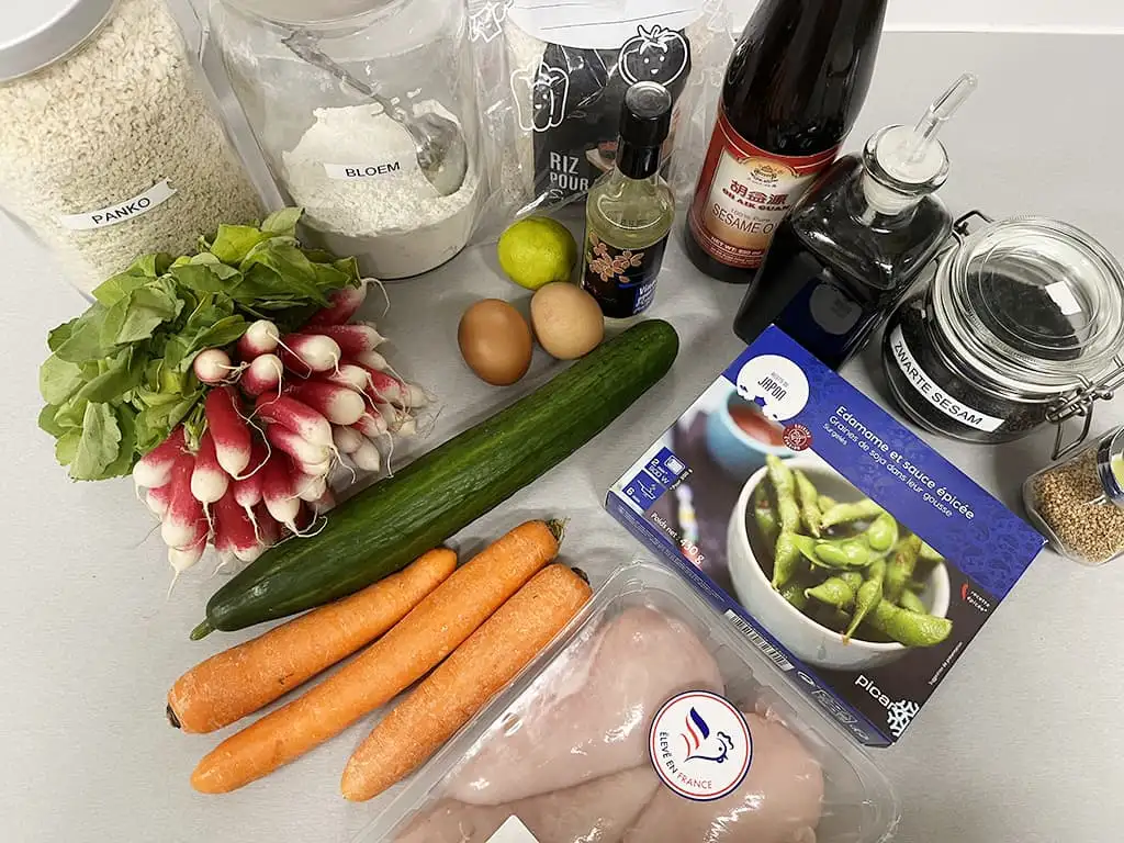 Crispy chicken poké bowl ingredients