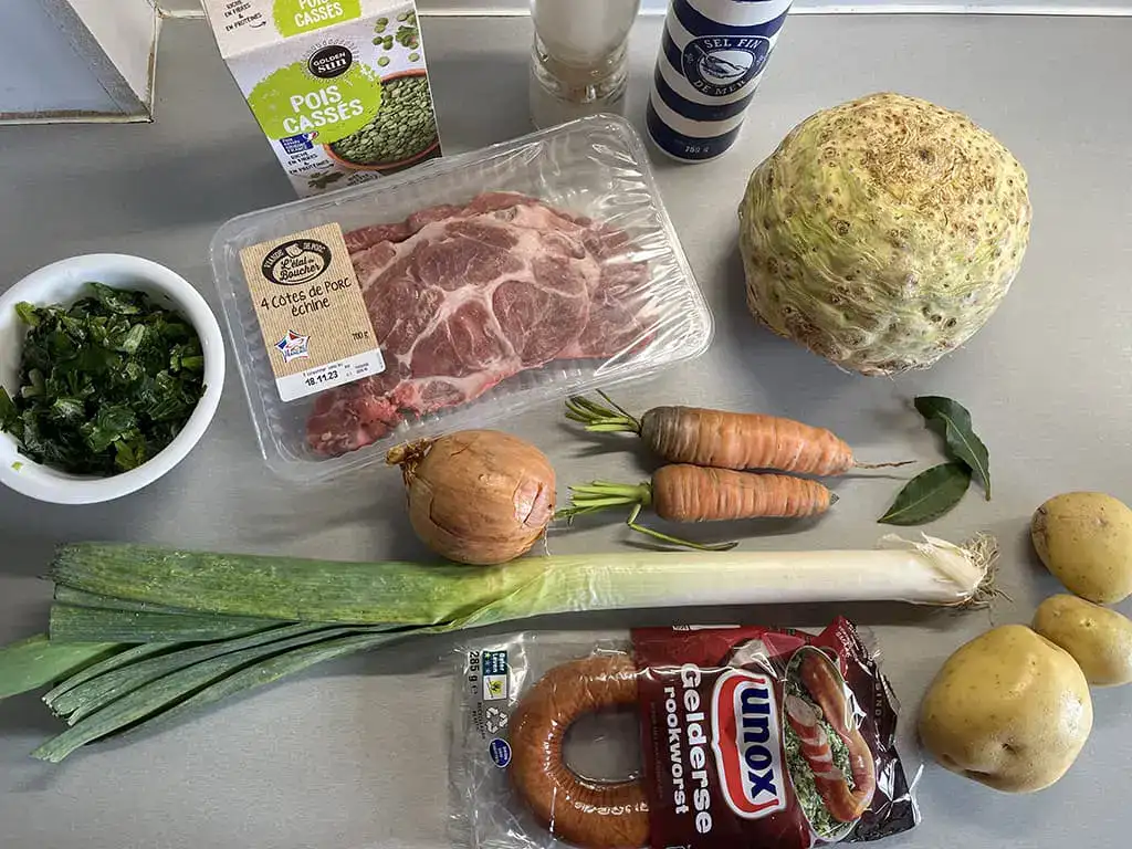 Dutch split pea soup with smoked sausage ingredients