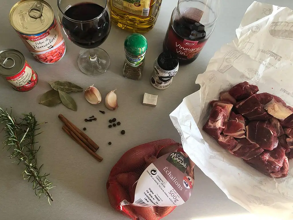Greek Stifado ingredients