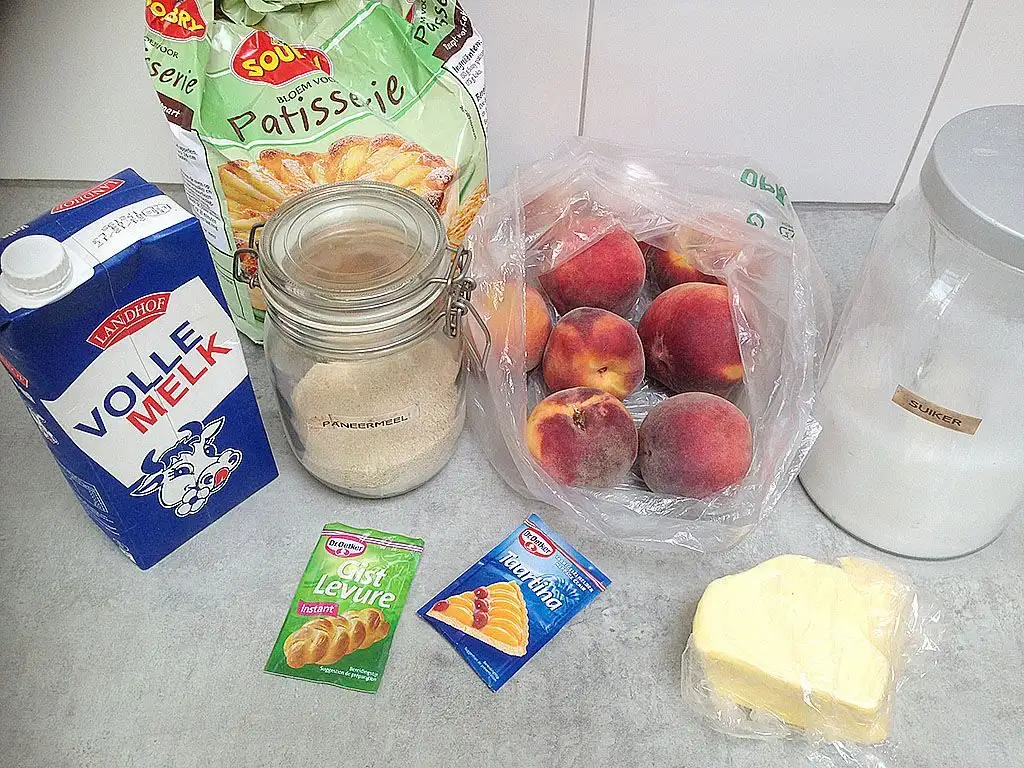 Dutch peach pie - perzikvlaai ingredients