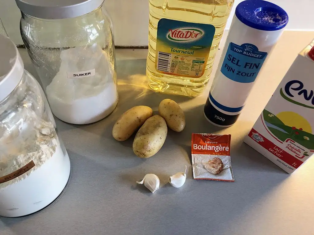 Hungarian langos ingredients