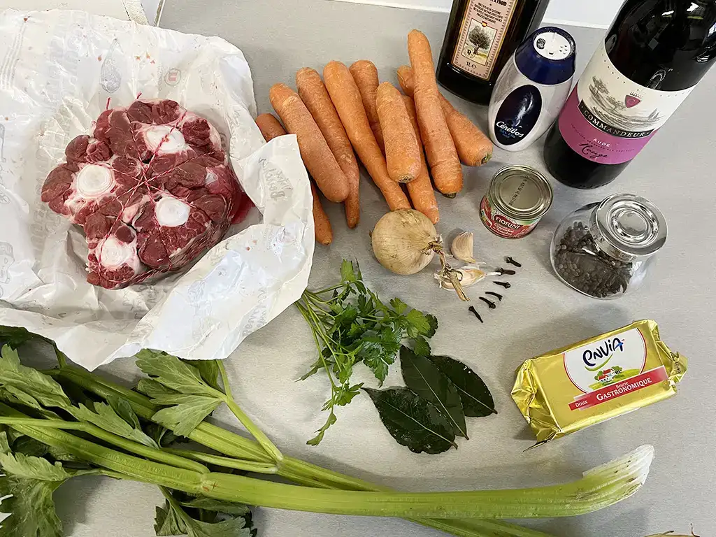 Oxtail soup ingredients