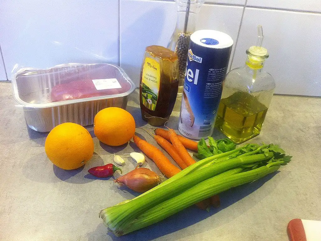 Orange baked ham ingredients