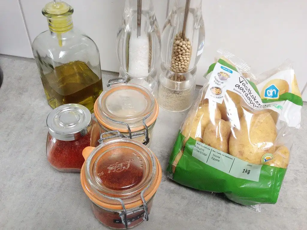 Perfect roasted potatoes ingredients