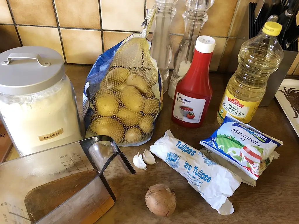 Poutine ingredients
