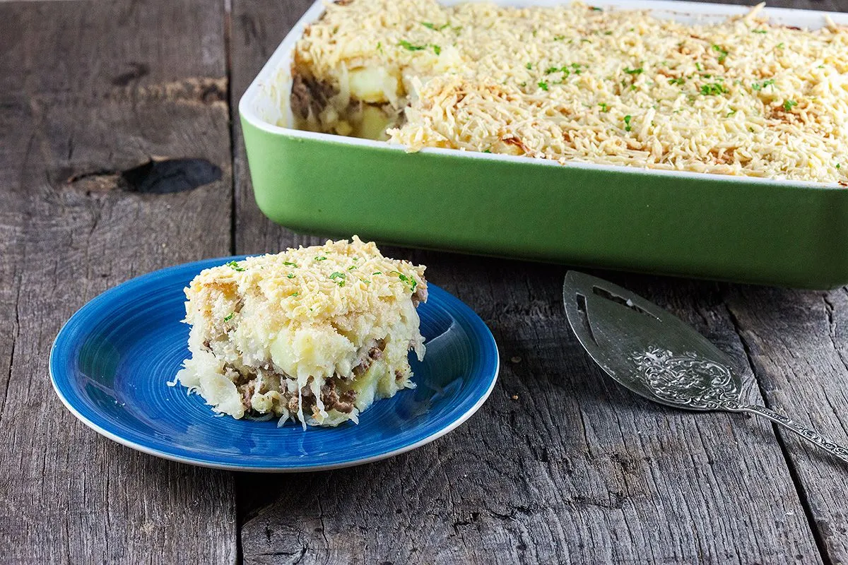 Sauerkraut mashed potatoes casserole
