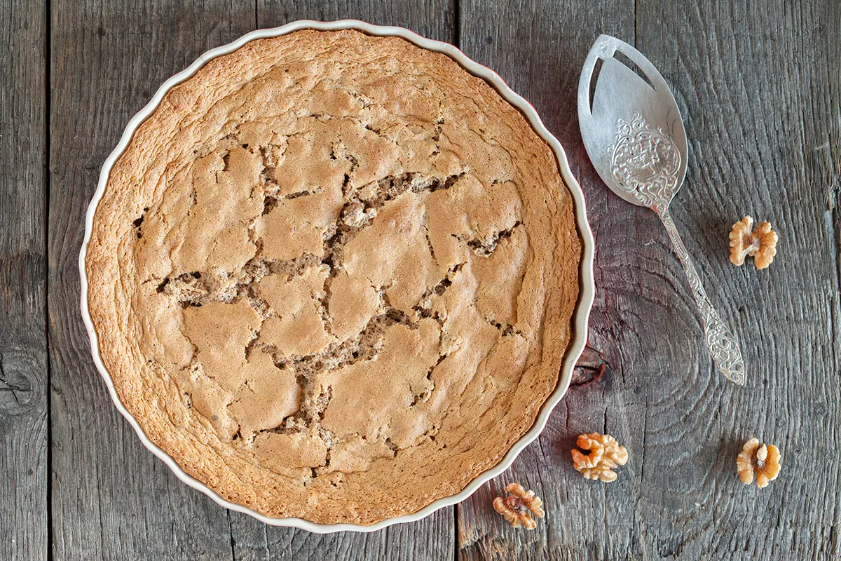 Walnut pie