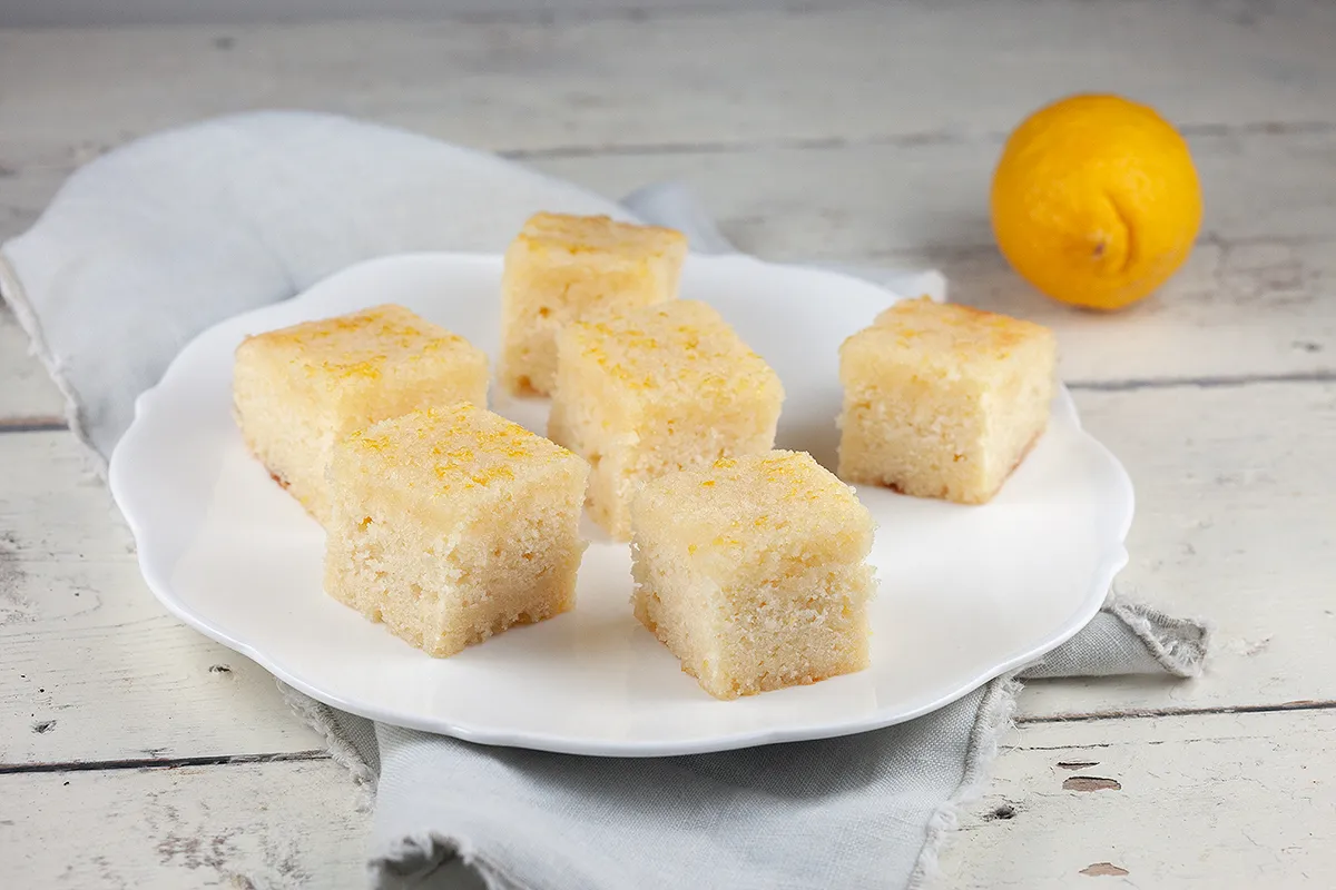 Lemon cake