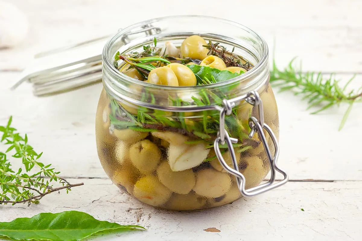 Homemade marinated olives - cheap and tasty!