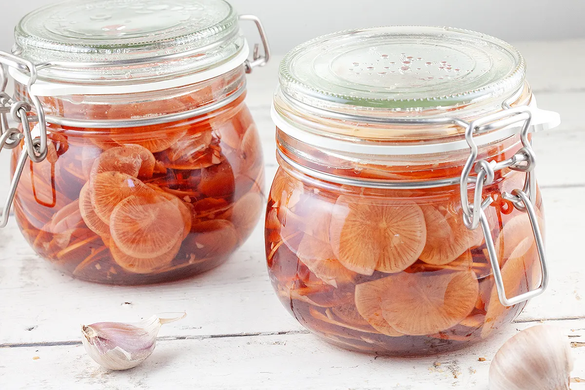Thai pickled radishes