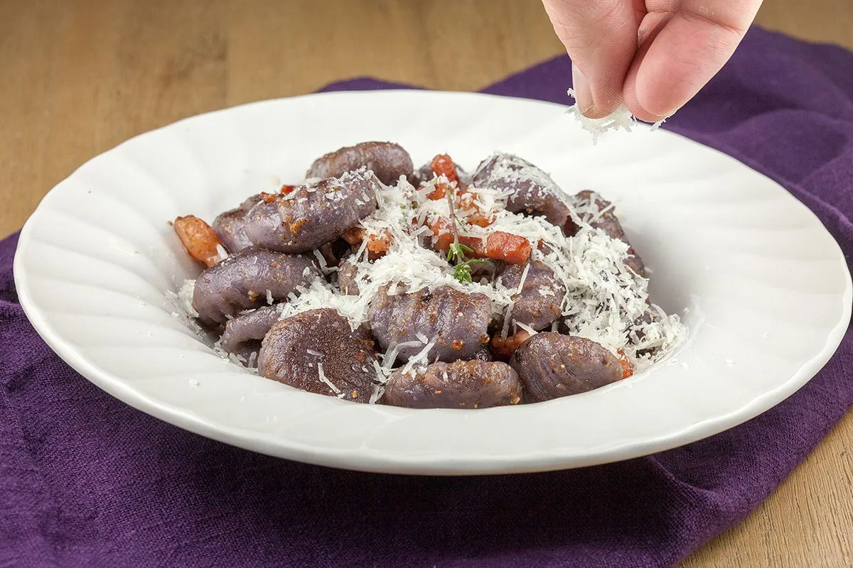 Vitelotte gnocchi