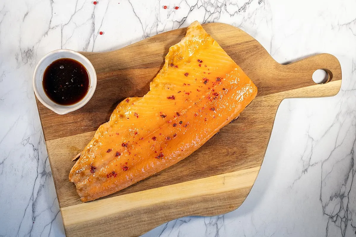Barbecue salmon - glazed salmon with rich flavors