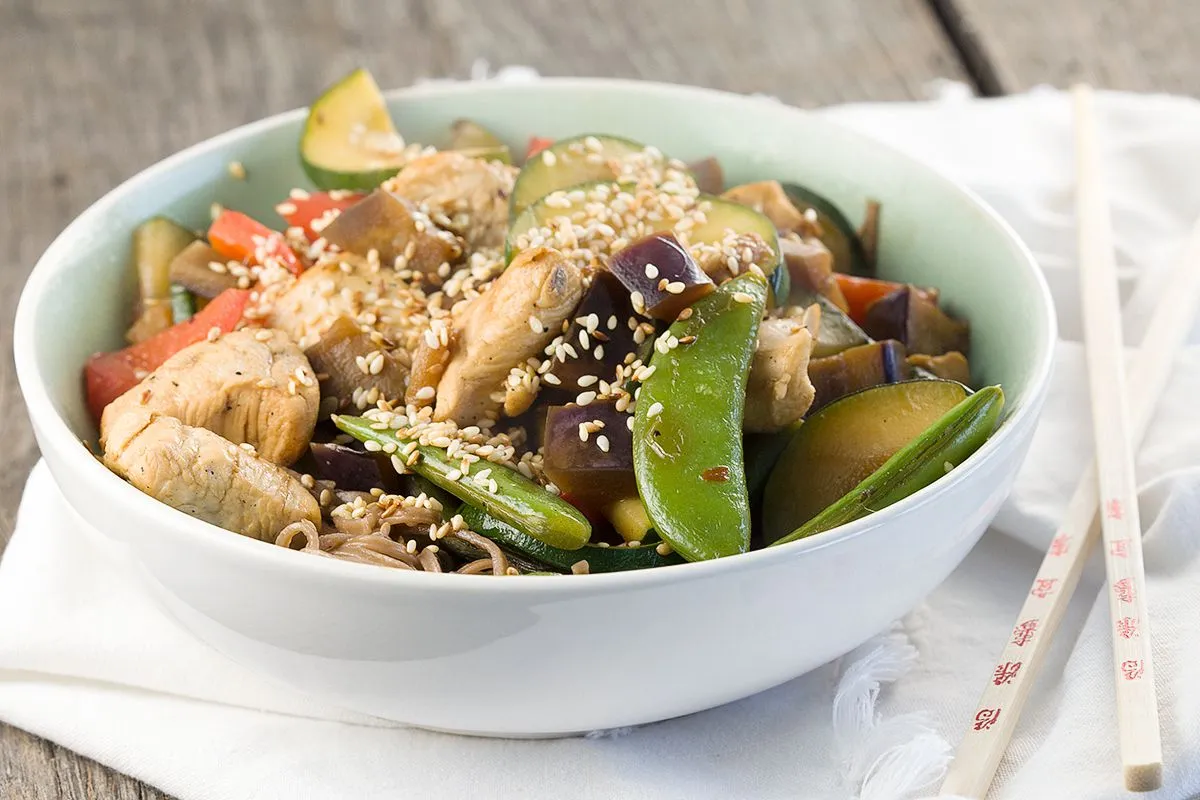 Sesame chicken and vegetable stir fry