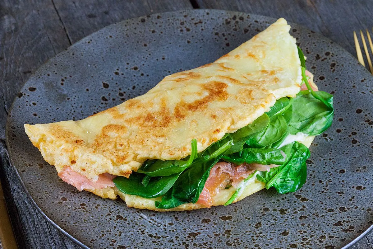 Salmon and spinach pancake