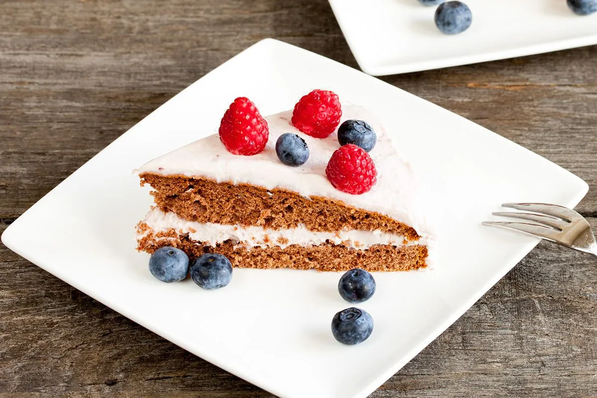 Raspberry cake