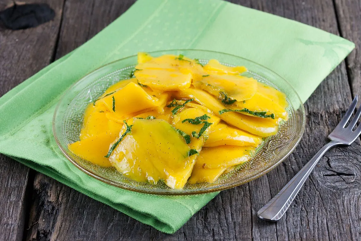 Sugar free mango slices