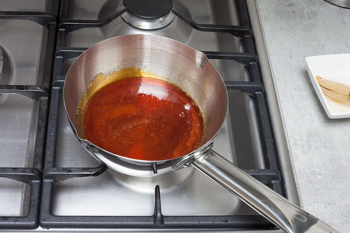 Homemade caramel sauce