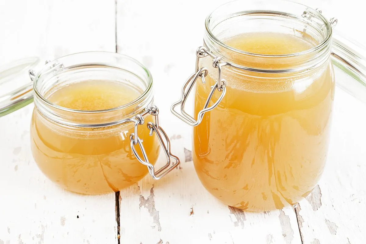 How to make basic chicken stock