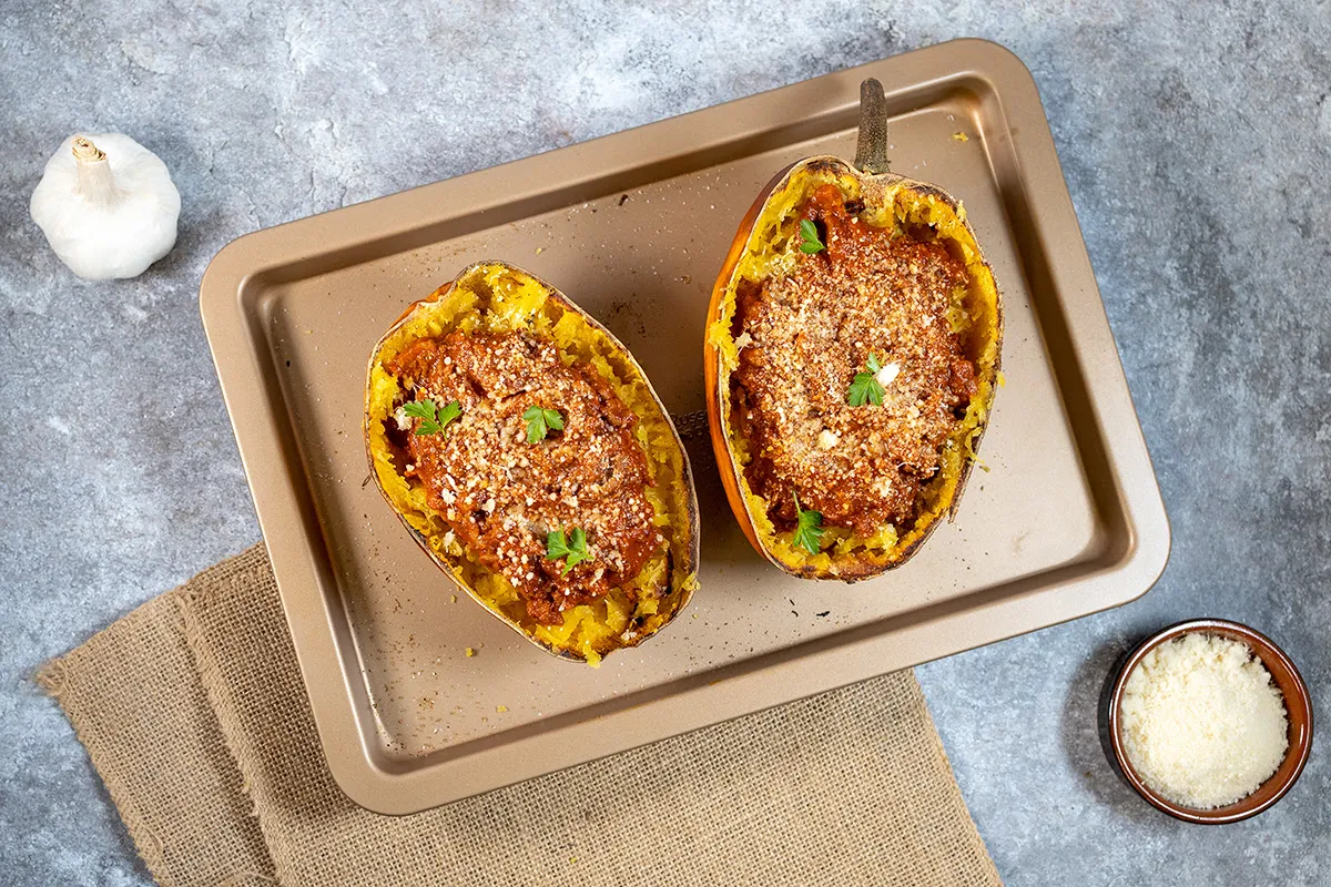 Spaghetti squash bolognese