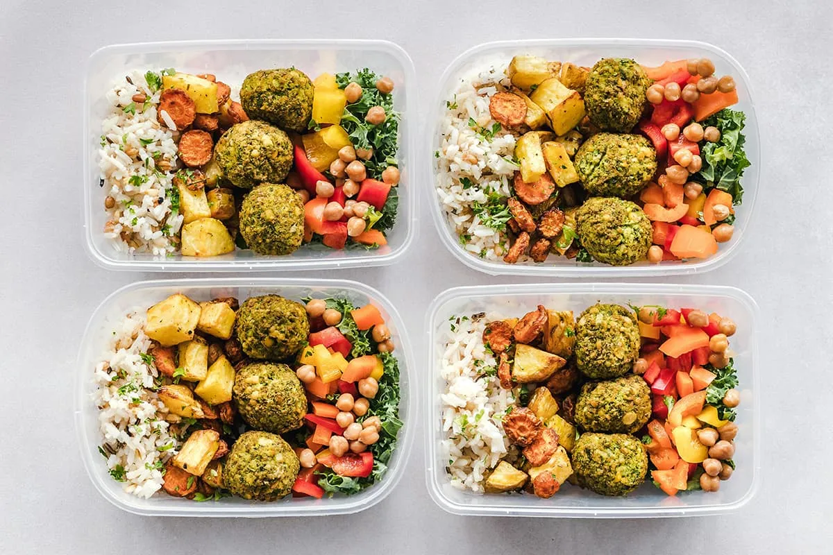 7 Life Hacks To Support Gains During Bulking Season