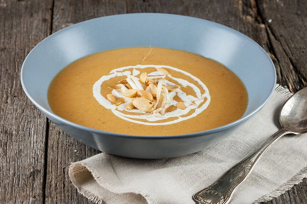 Spicy peanut soup