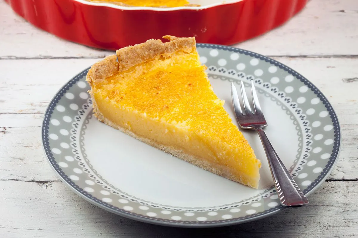 Buttermilk lemon pie