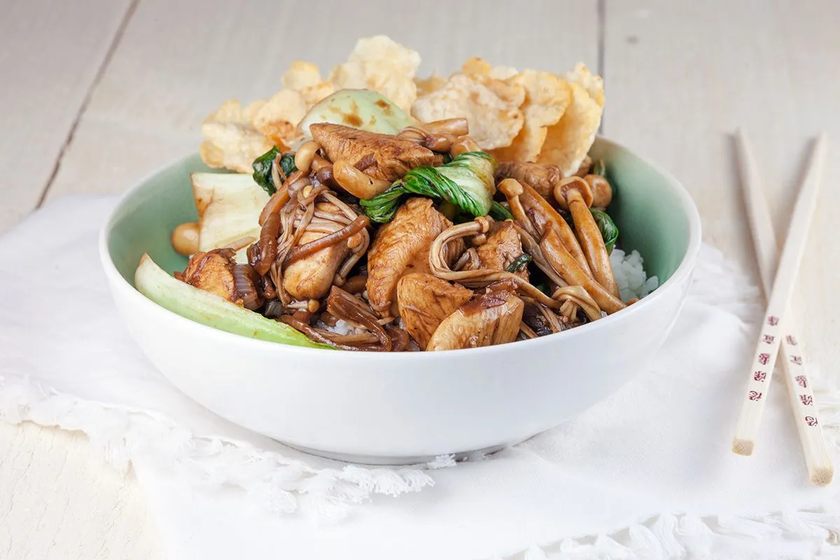 Shimeji, enoki and chicken stir fry with pandan rice