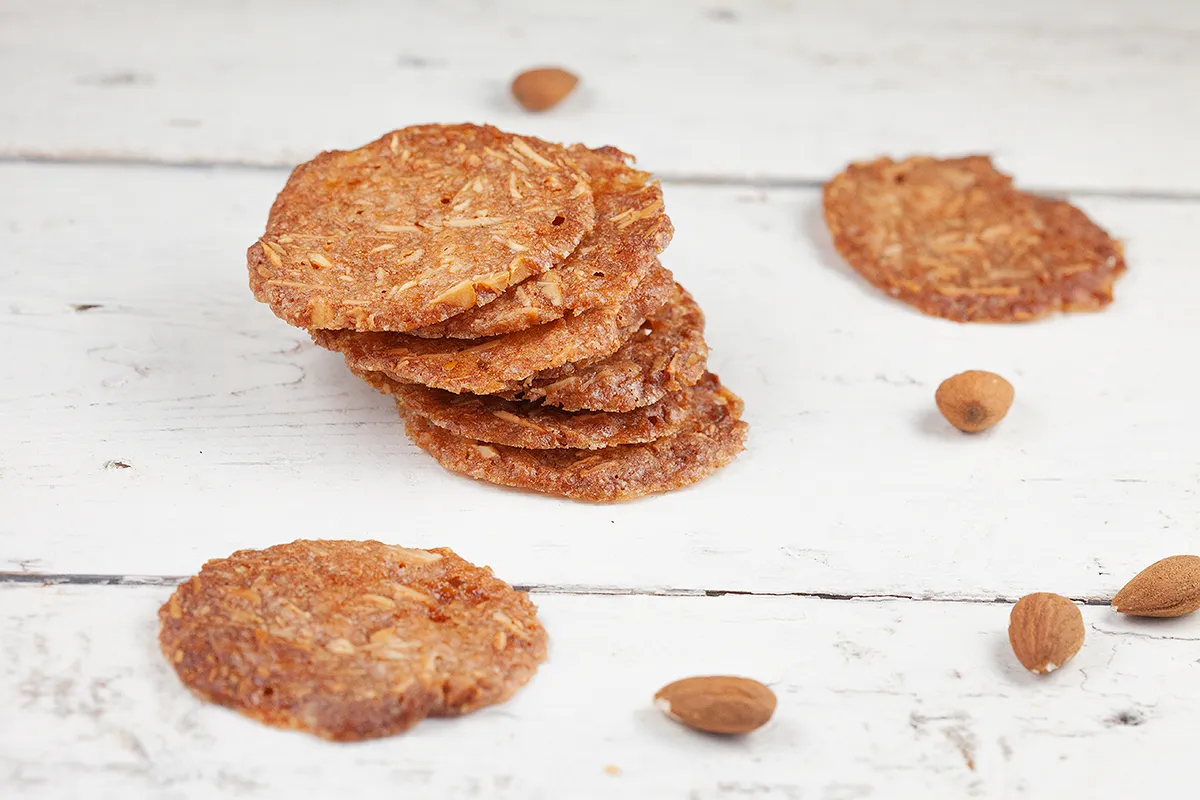 Dutch cookies: kletskoppen