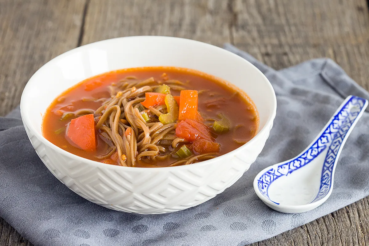 Vegetable noodle soup