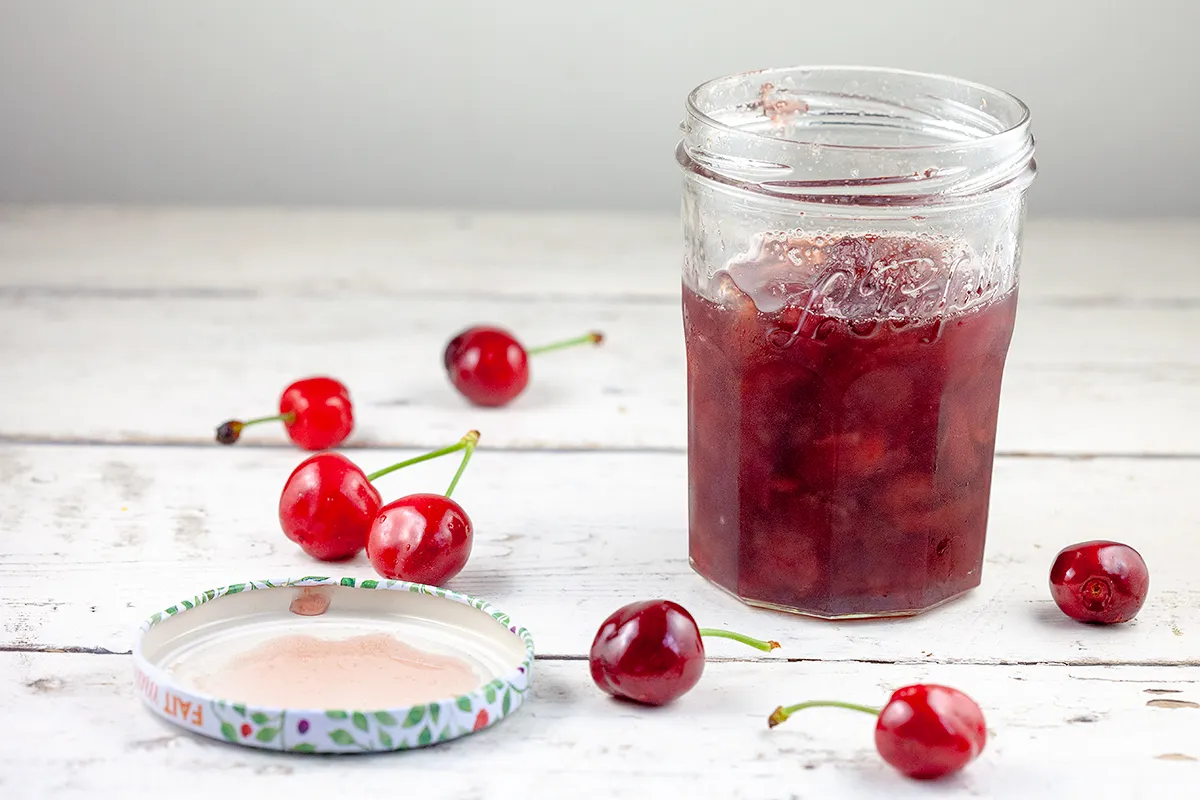 Cherry jam