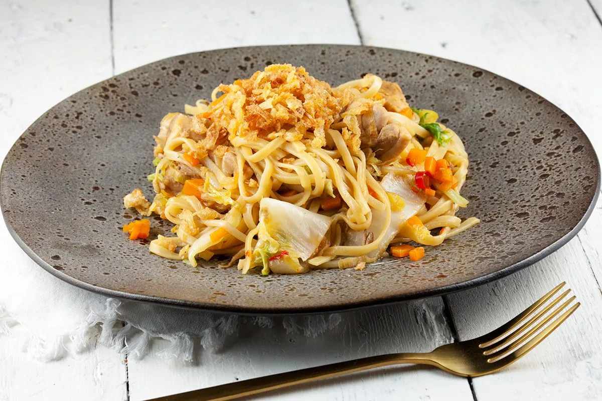 Indonesian bami goreng